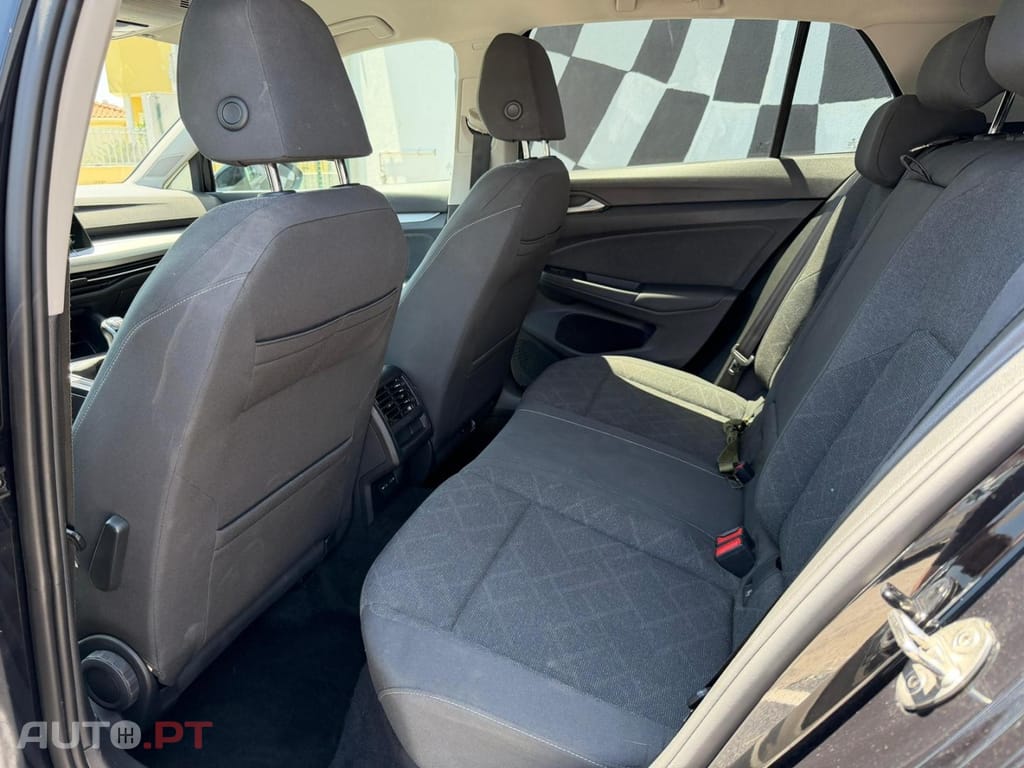 Volkswagen Golf 1.0 TSI Life