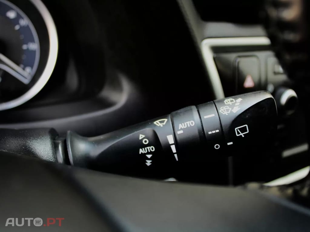 Toyota Auris 1.4 D-4D Exclusive+Navi