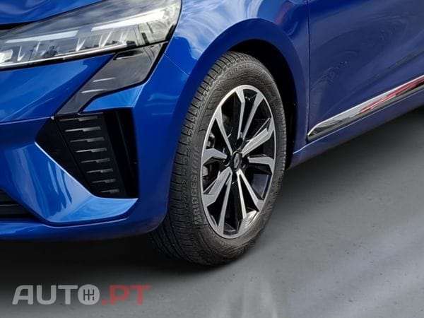 Renault Clio TCe 100 Bi-Fuel Techno
