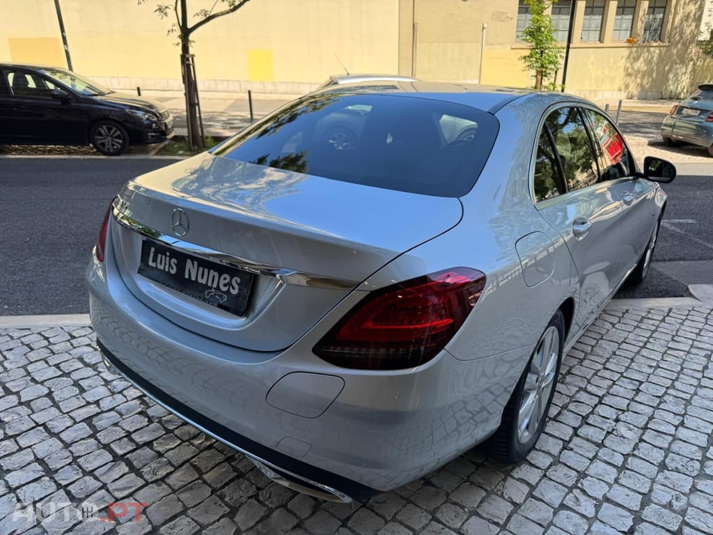 Mercedes-Benz C 300 de Avantgarde