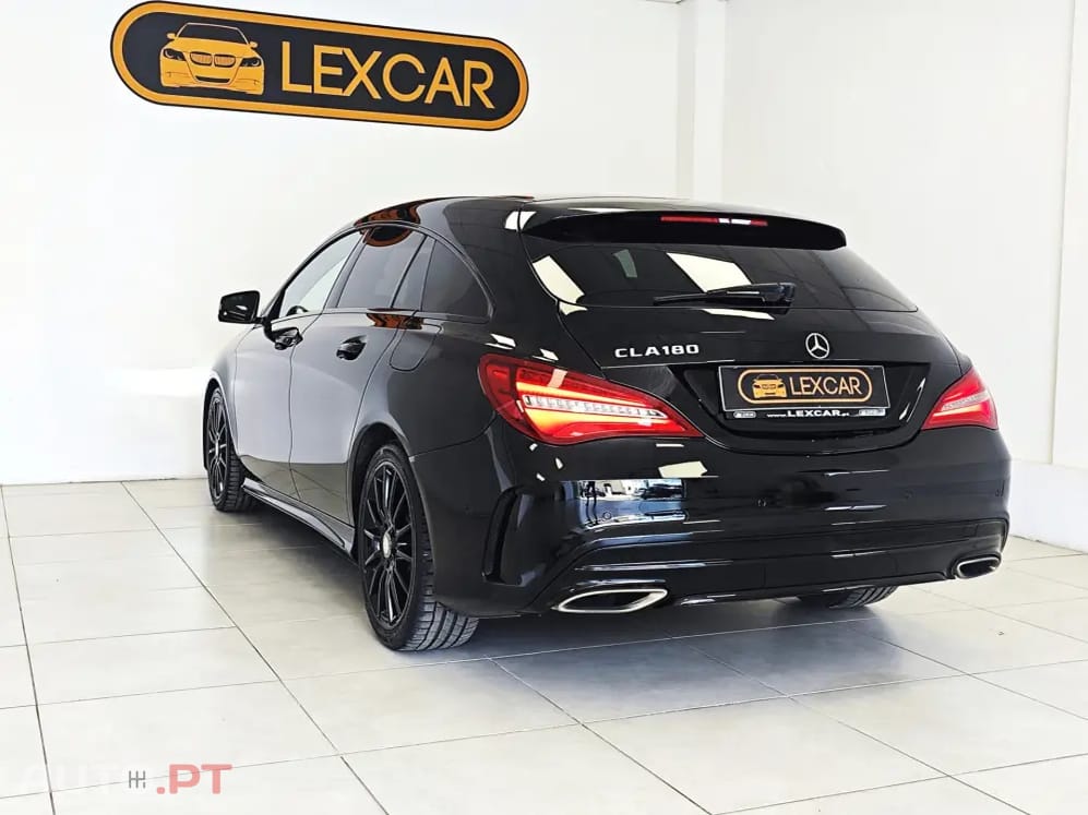 Mercedes-Benz CLA 180 7G-DCT AMG Line