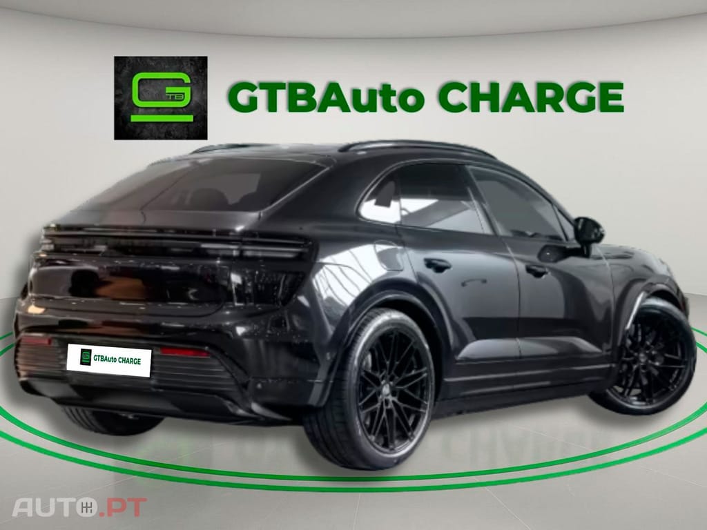 Porsche Macan Turbo I.V.A DEDUTÍVEL
