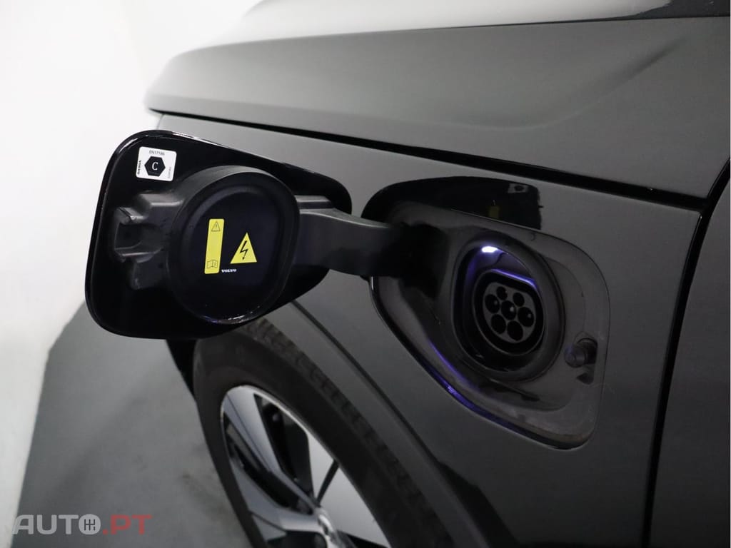 Volvo XC40 1.5 T4 PHEV Core