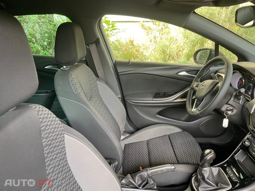 Opel Astra Sports Tourer 1.2 T Business Edition S/S