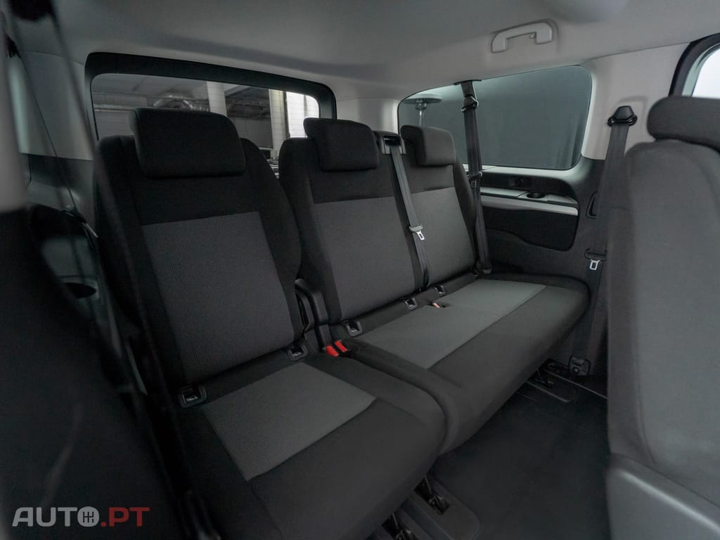 Peugeot Traveller 1.5 BlueHDi L3H1 Business Long