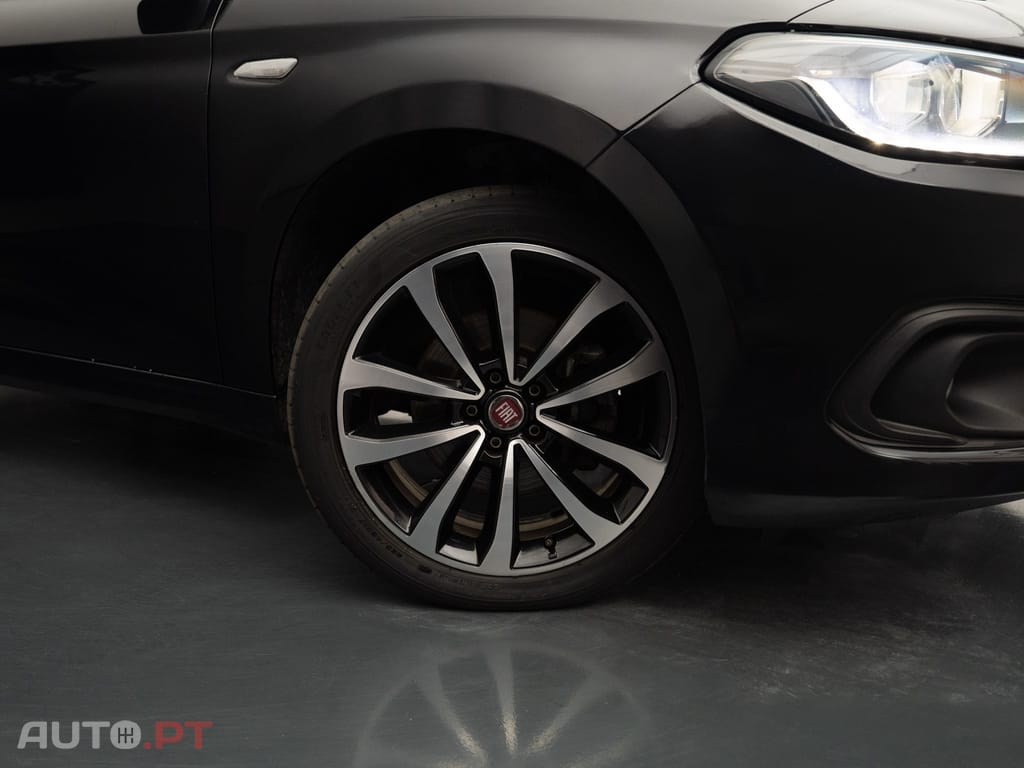 Fiat Tipo 1.3 M-Jet Lounge