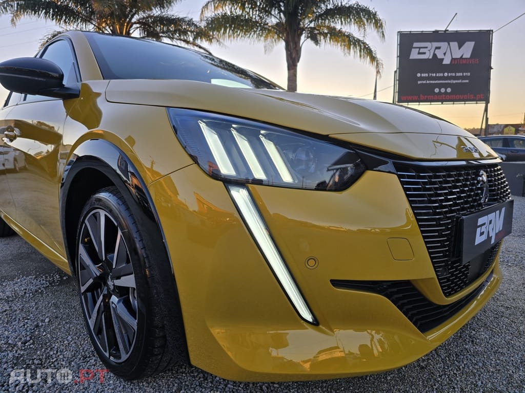 Peugeot 208 1.2 PureTech GT Line EAT8