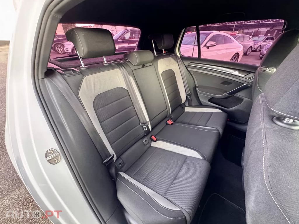 Volkswagen Golf R 2.0 TSI OPF 4Motion DSG