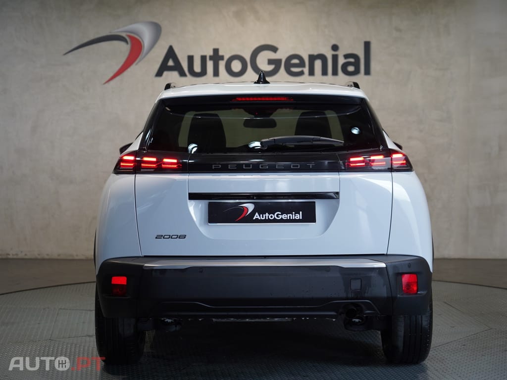 Peugeot 2008 1.2 PureTech Allure
