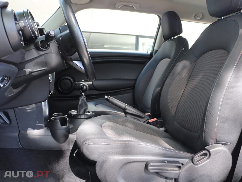 MINI Cooper One