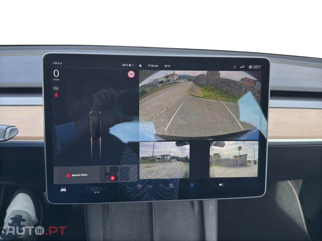 Tesla Model 3 RWD