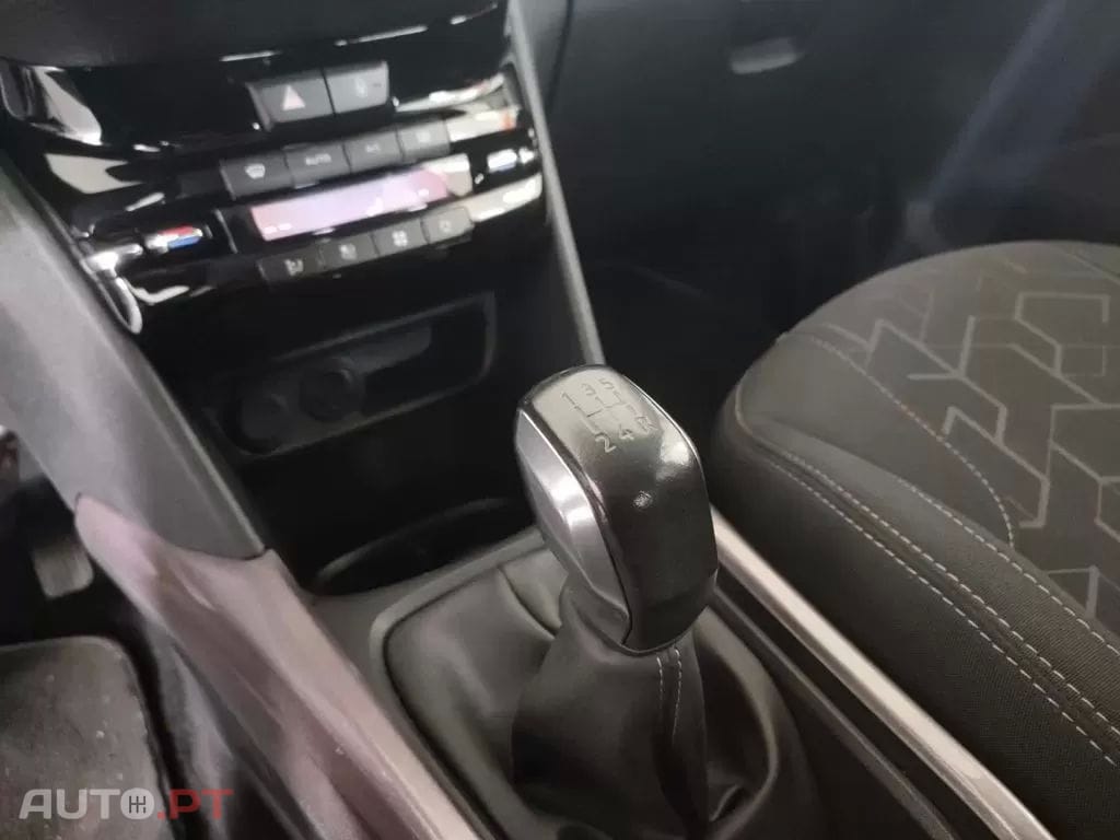 Peugeot 2008 1.6 e-HDi Active