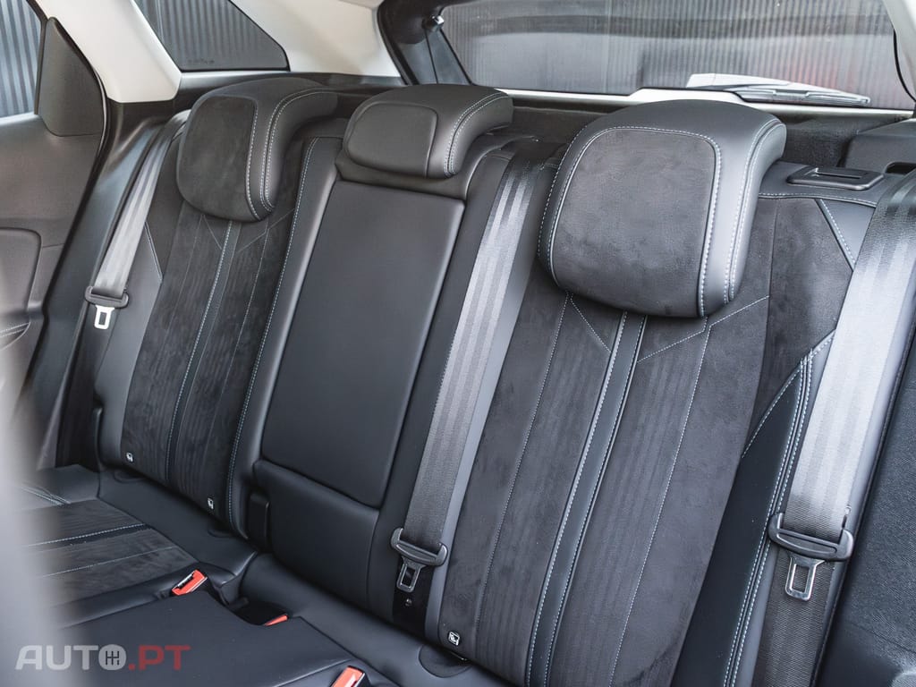 Peugeot 3008 1.5 BlueHDi Crossway