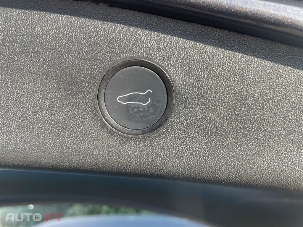 Tesla Model 3 Standard RWD Plus