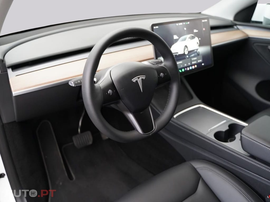 Tesla Model Y Standard 96% I.V.A DEDUTIVEL