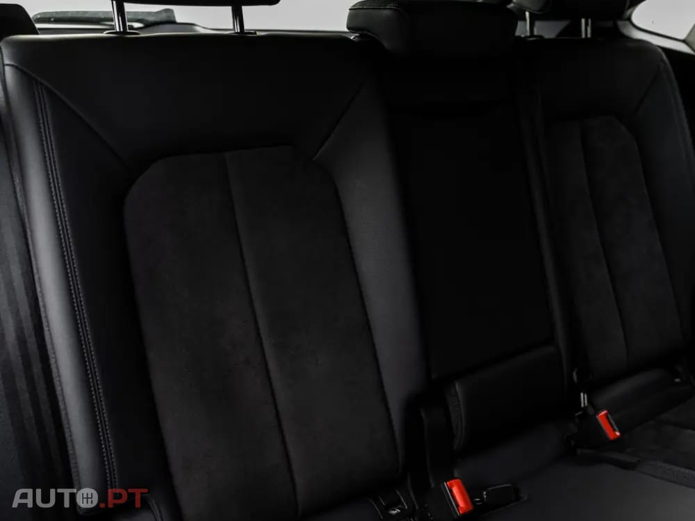 Audi RSQ3 TFSI quattro S tronic