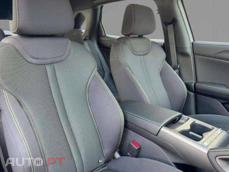 BYD Atto 2 1.5 DM-i Active