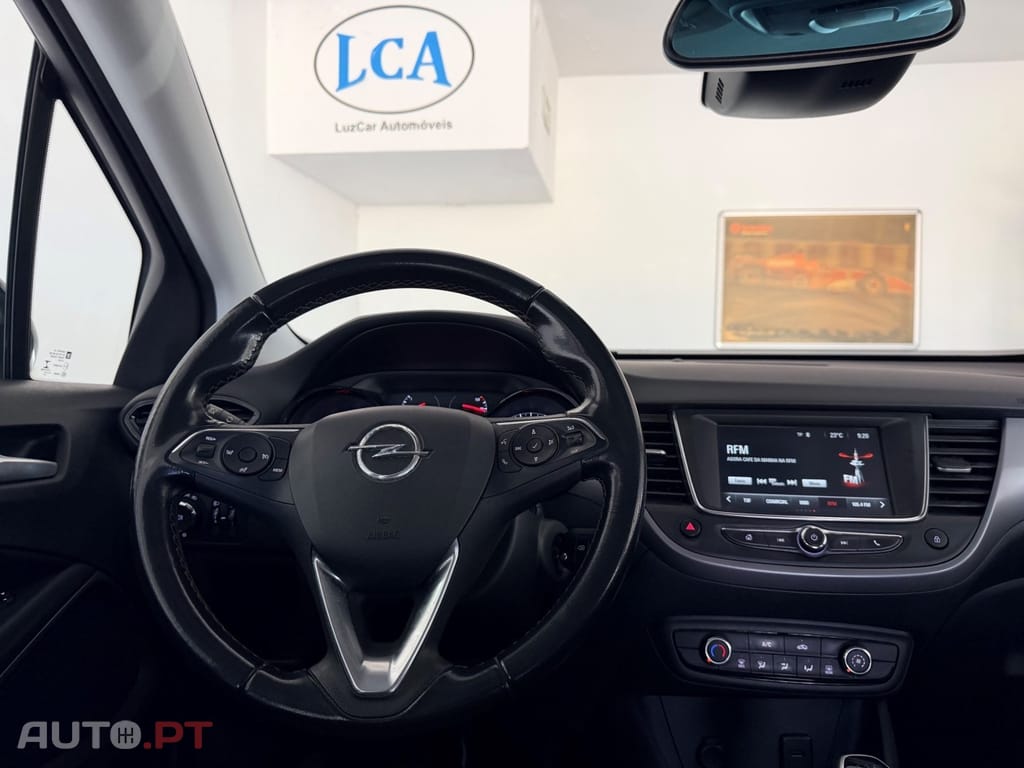 Opel Crossland 1.2 Business Edition