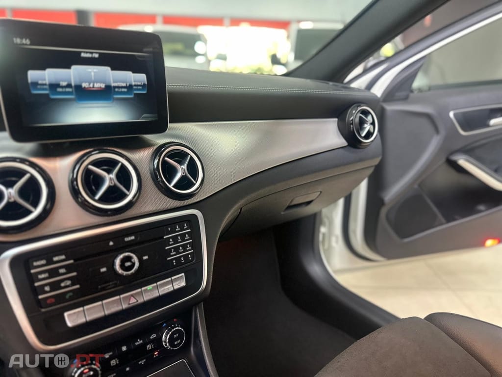 Mercedes-Benz A 180 Dynamic Edition
