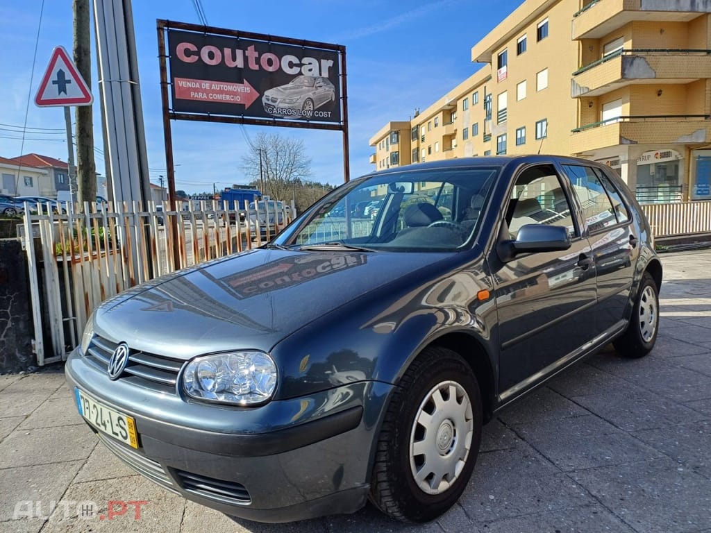 Volkswagen Golf 1.4i Confortline