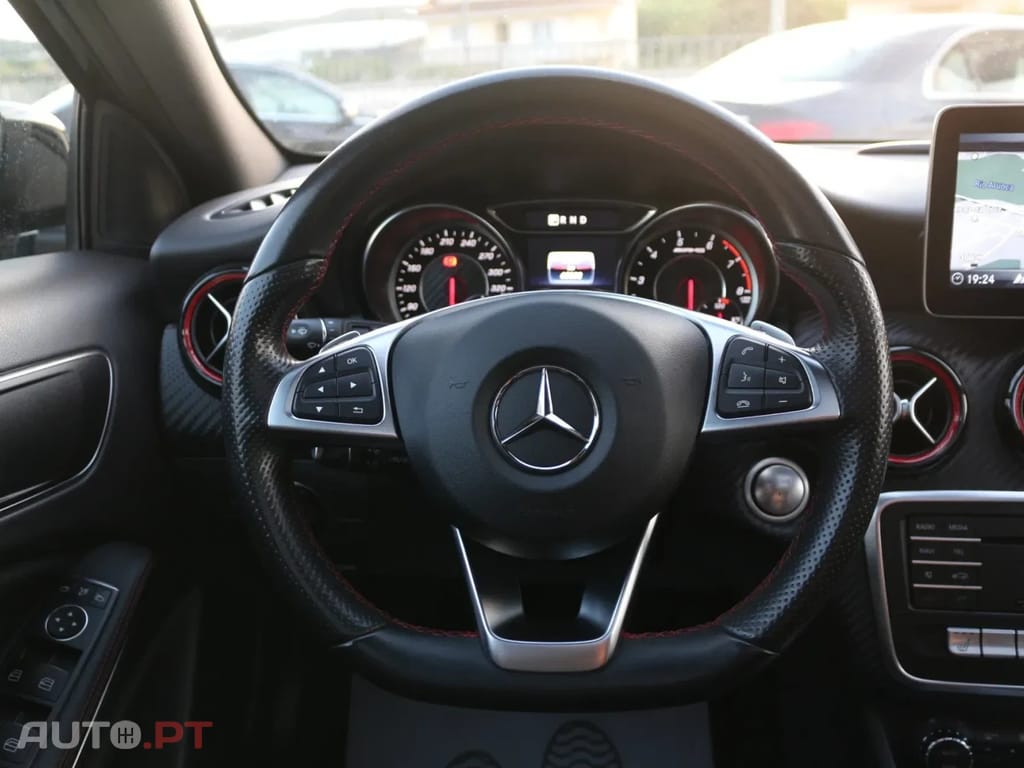 Mercedes-Benz A 45 AMG 4-Matic