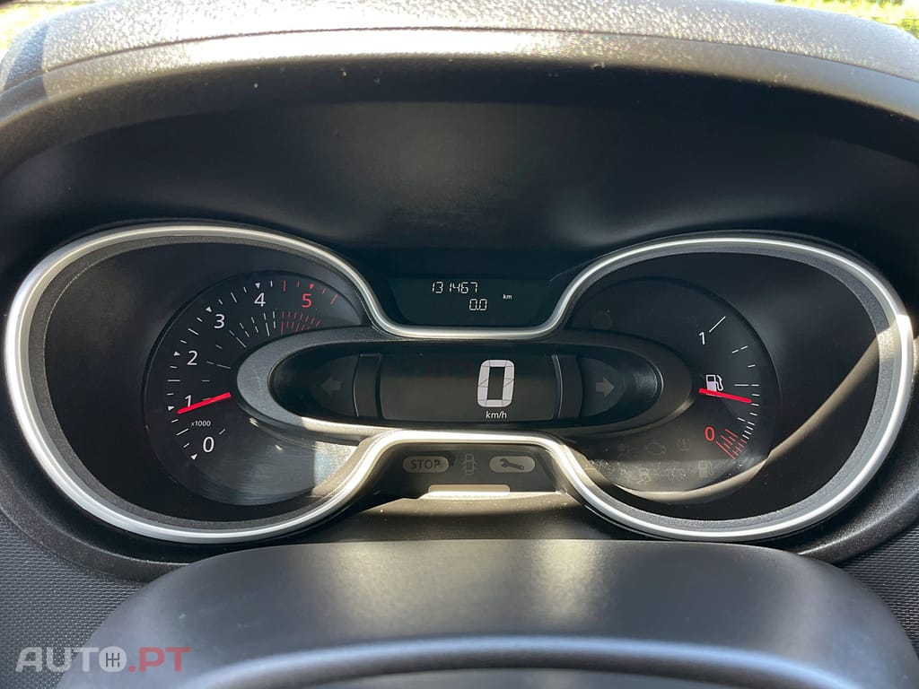 Renault Trafic 2.0 dCi IVA Dedutível