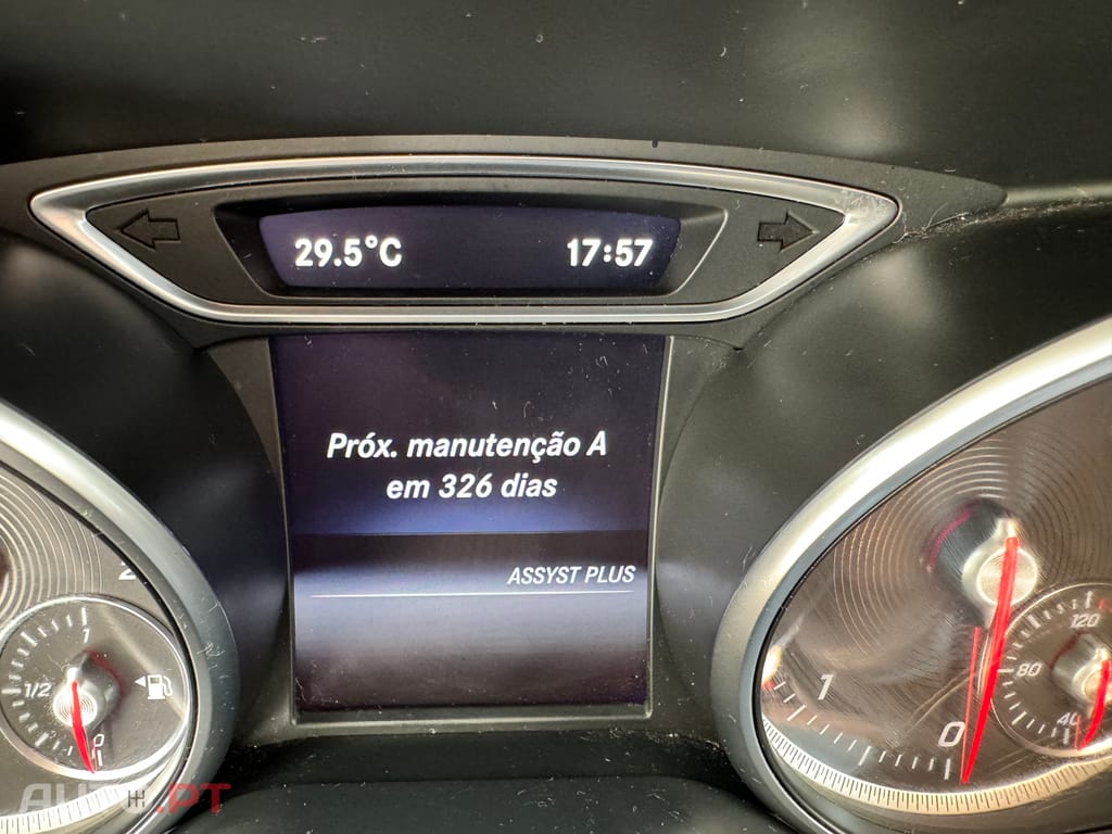 Mercedes-Benz CLA 180 d Shooting Brake Urban