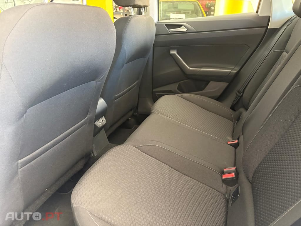 Volkswagen Polo 1.6 TDI Confortline DSG