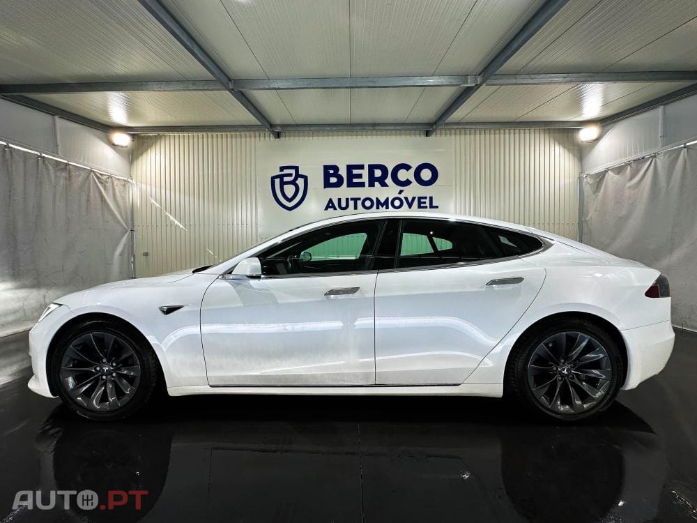 Tesla Model S Long Range AWD