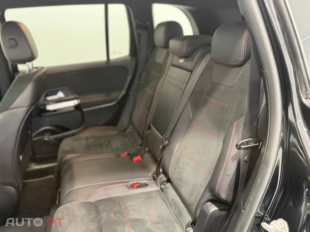 Mercedes-Benz GLB 180 d AMG Line