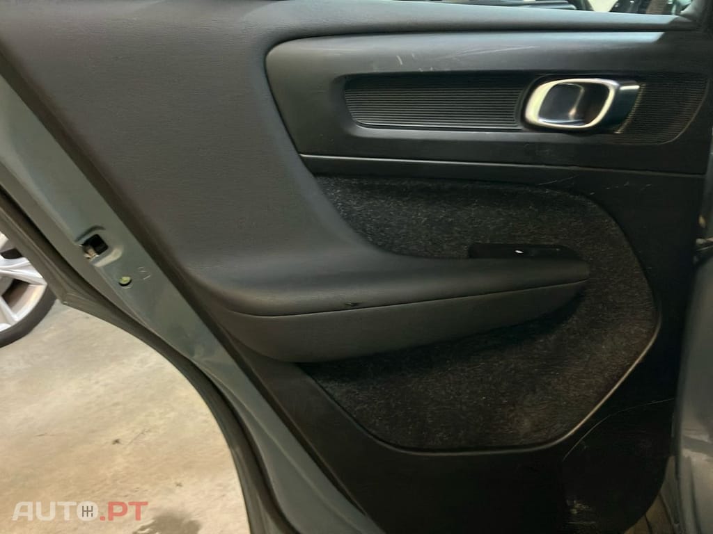 Volvo XC40 1.5 T5 PHEV Inscription Expression