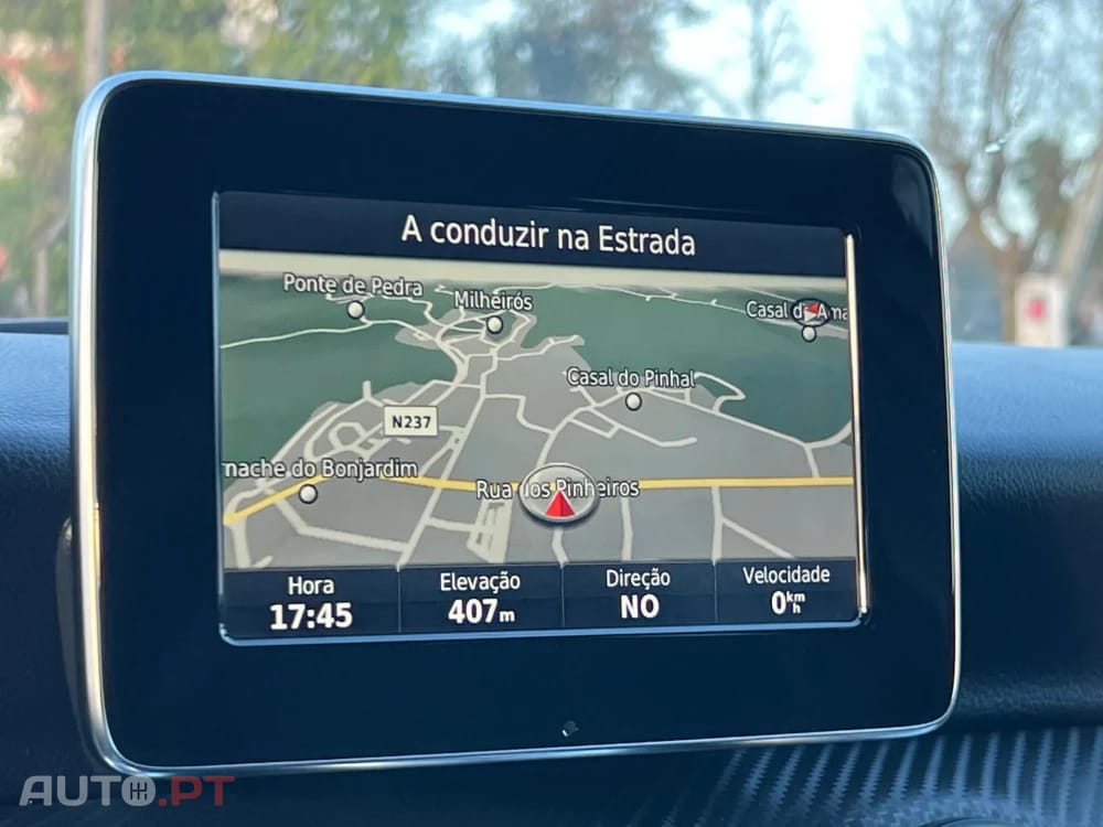 Mercedes-Benz A 180 d AMG Line