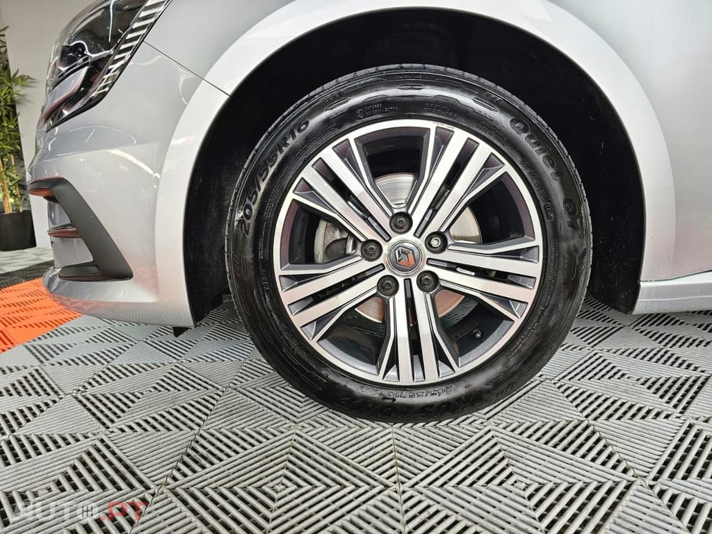 Renault Mégane Sport Tourer 1.5 Blue dCi Intens EDC
