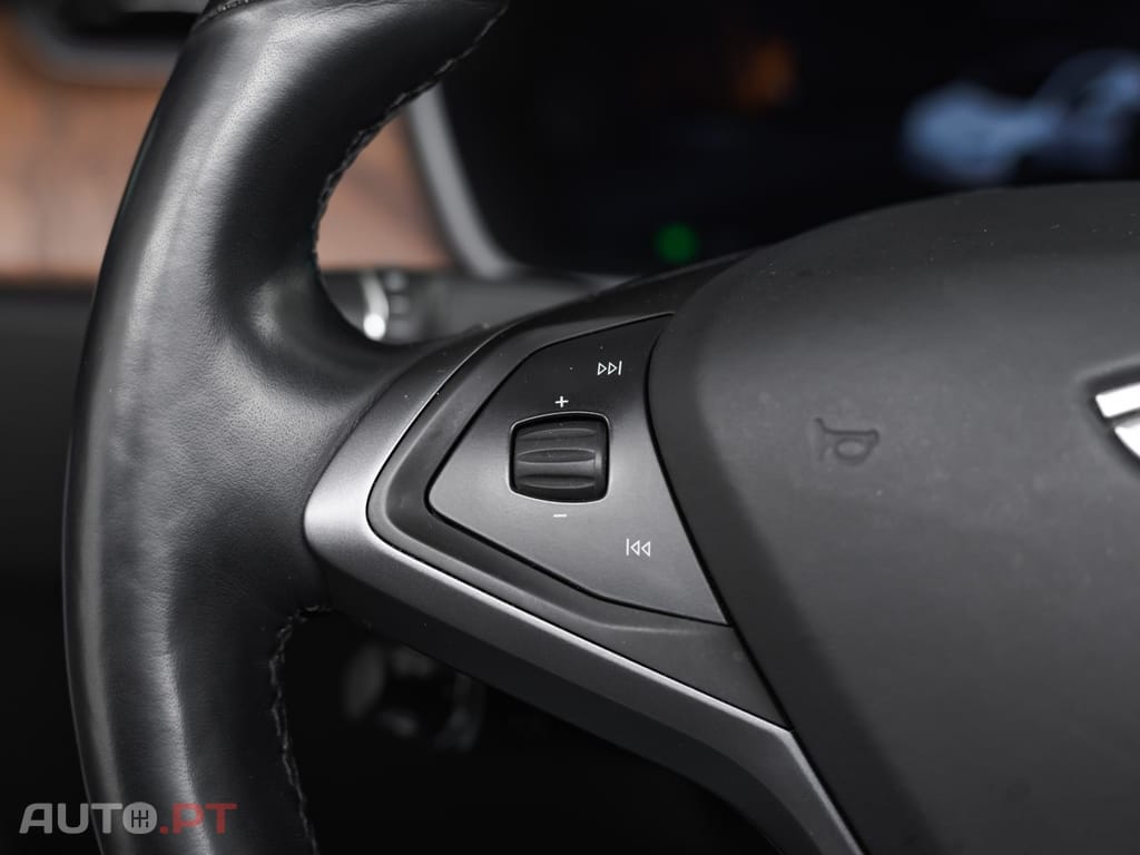 Tesla Model S 100 kWh Long Range AWD