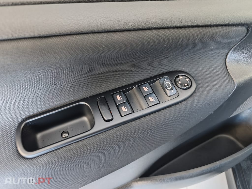 Peugeot 207 1.4 16V Active