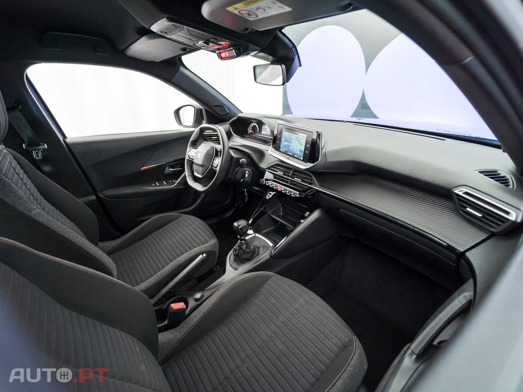 Peugeot 2008 1.2 PureTech Active Pack