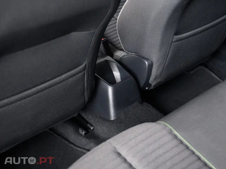 Peugeot 2008 1.2 PureTech Style