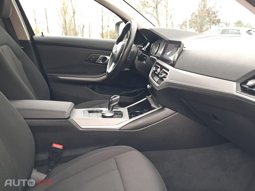 BMW 330 e Corporate Edition Auto