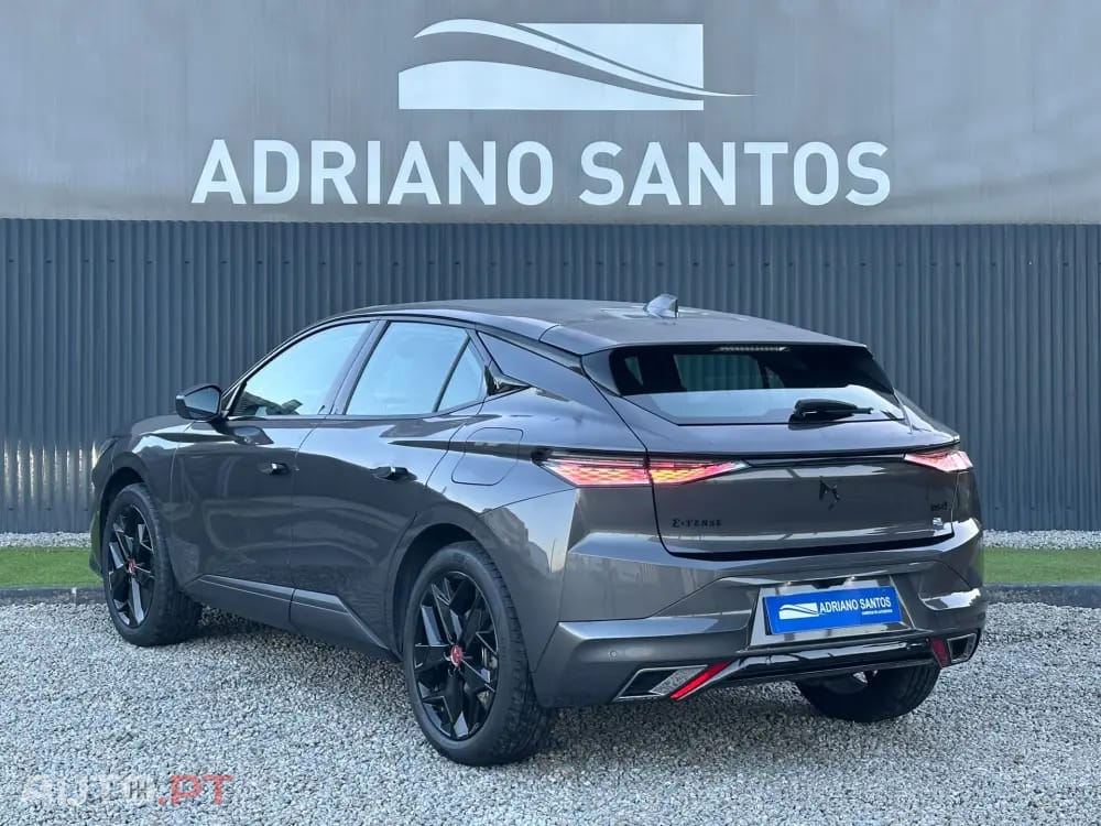 DS DS4 E-Tense Performance Line EAT8