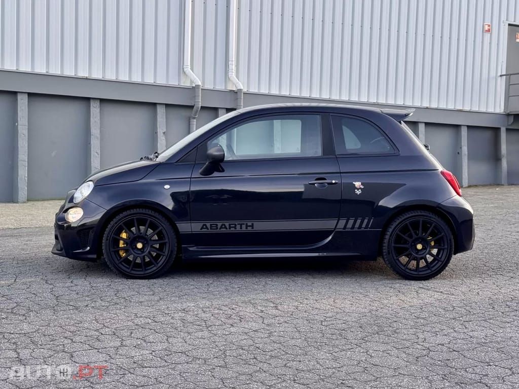 Abarth 595 1.4 T-Jet Competizione MTA