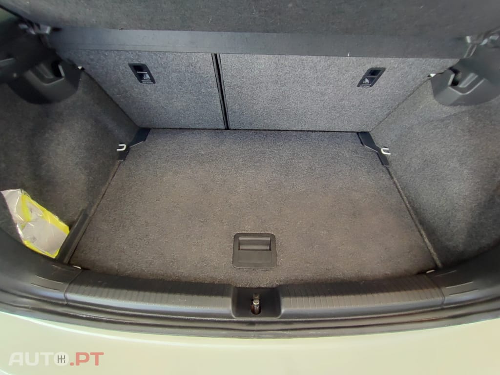 Volkswagen Polo 1.0 TGI Confortline