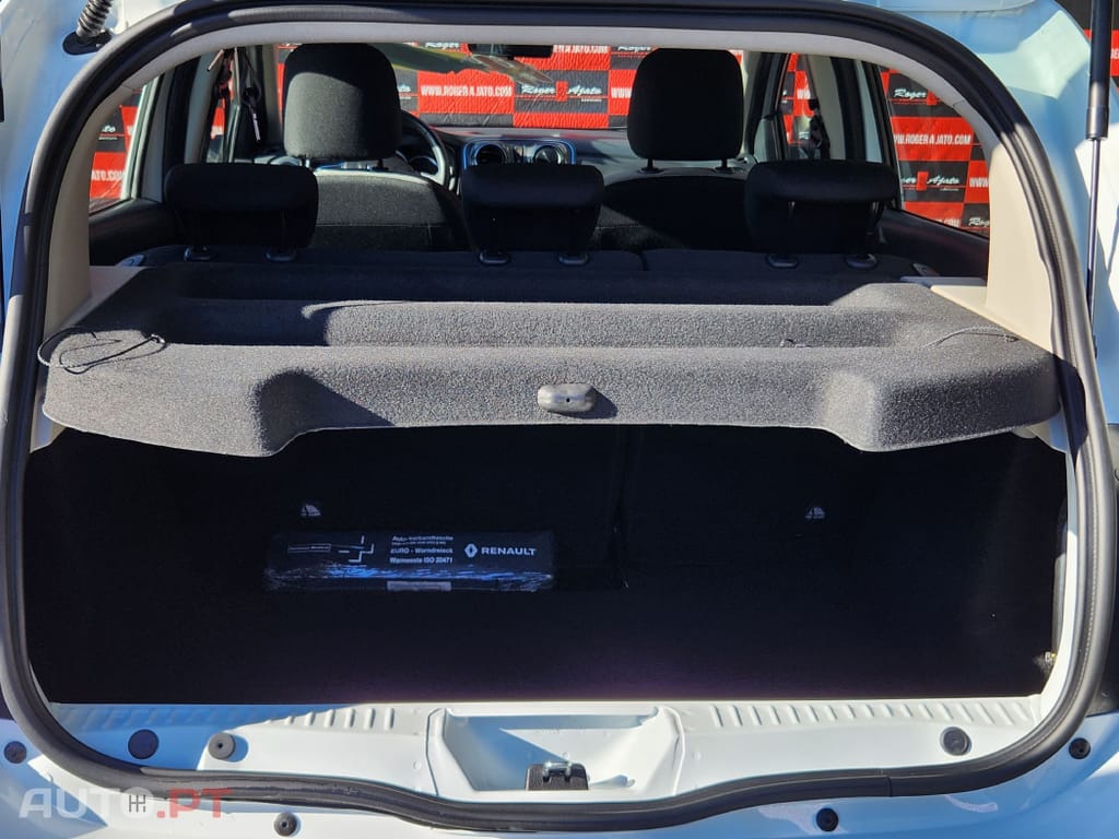 Dacia Sandero Stepway Blue dCi 95 Celebration