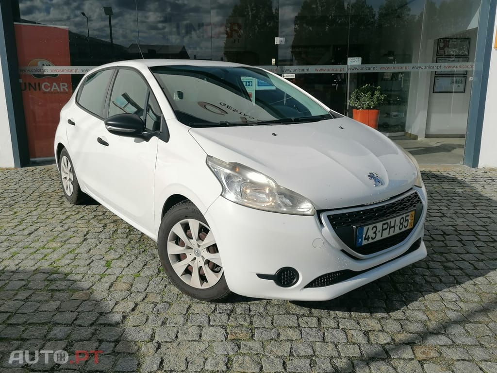 Peugeot 208 1.4 HDi Van