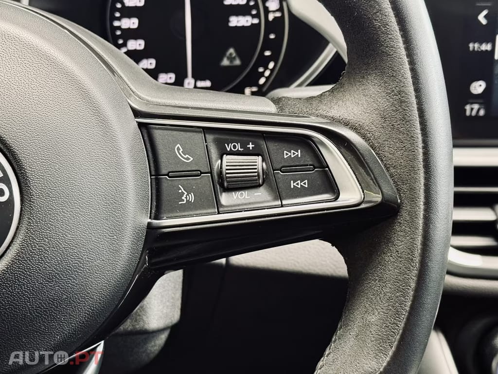 Alfa Romeo Giulia 2.9 Bi-Turbo Quadrifoglio AT8