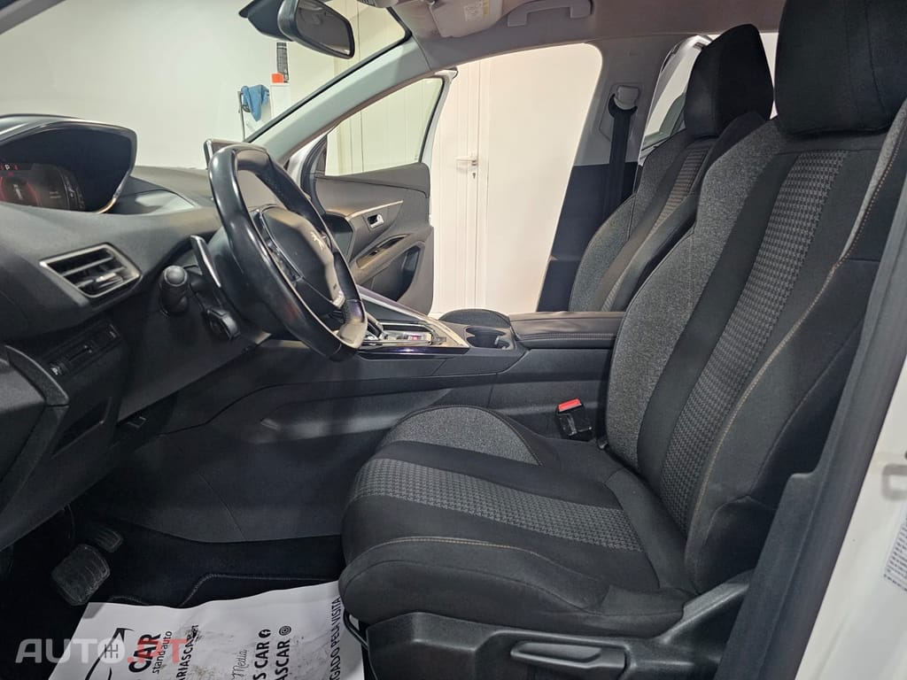 Peugeot 5008 1.5 BlueHDi Allure EAT8