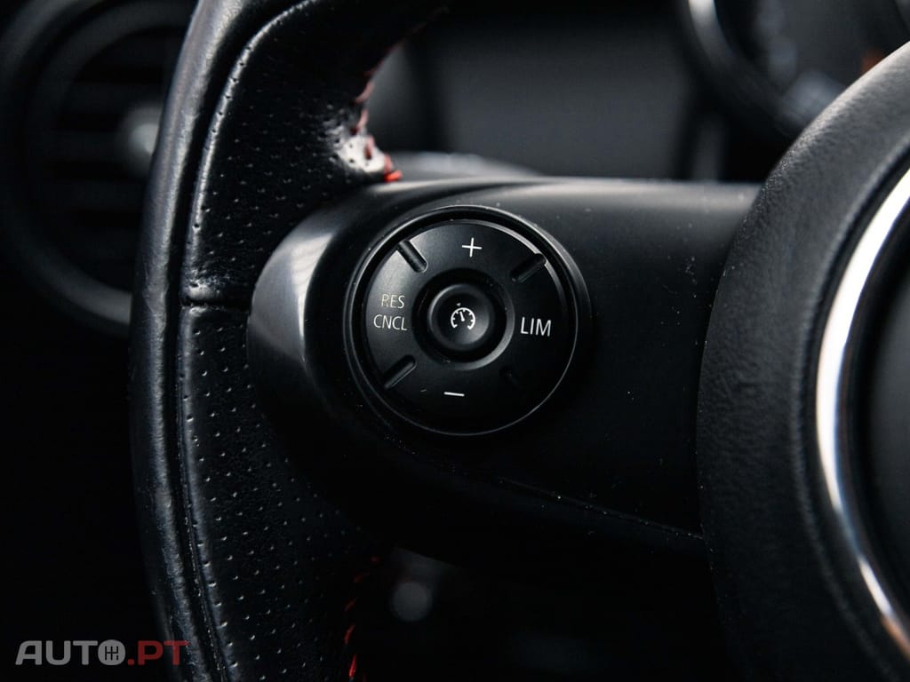 MINI Cooper One D