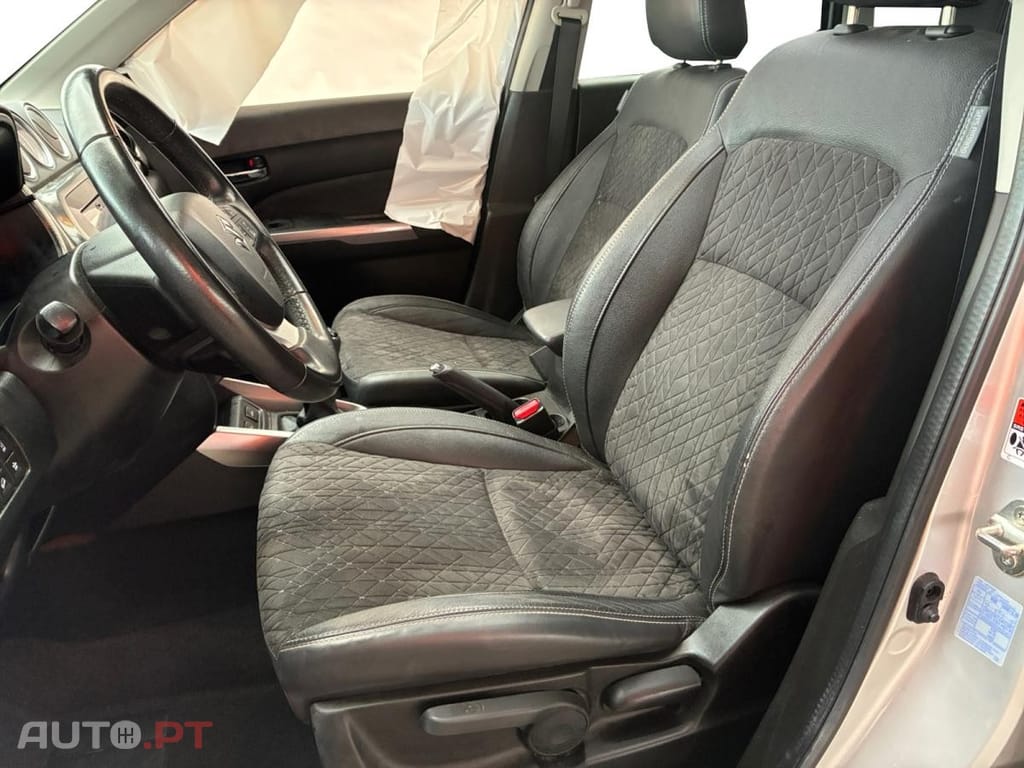 Suzuki Vitara 1.4 Boosterjet Allgrip Style