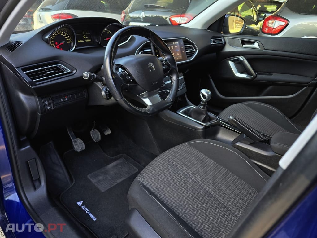 Peugeot 308 SW 1.6 BlueHDi Style