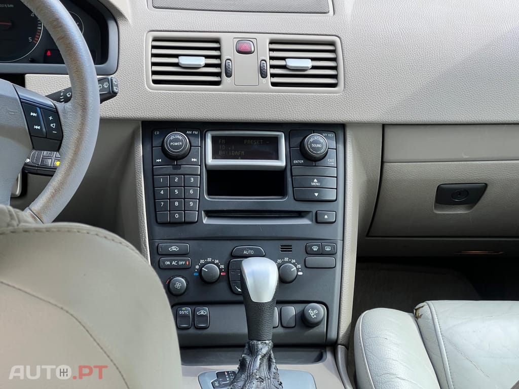 Volvo XC90 2.4 D5 5L Executive