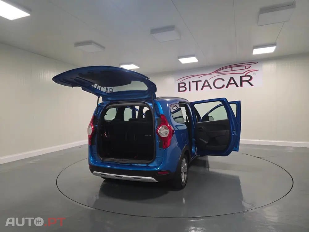 Dacia Lodgy 1.5 dCi Stepway 7L
